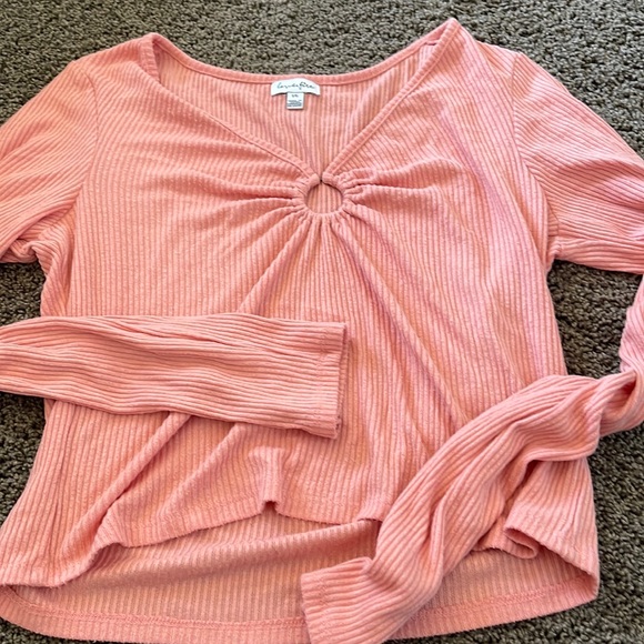 Pink long sleeve top size large - Picture 2 of 3